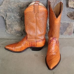 Justin Cowboy boots
